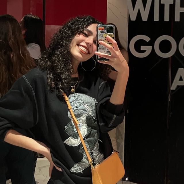 Izabela Rezende